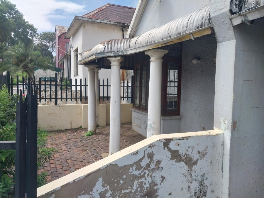 9 Bedroom Property for Sale in Troyeville Gauteng