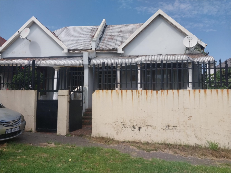 9 Bedroom Property for Sale in Troyeville Gauteng