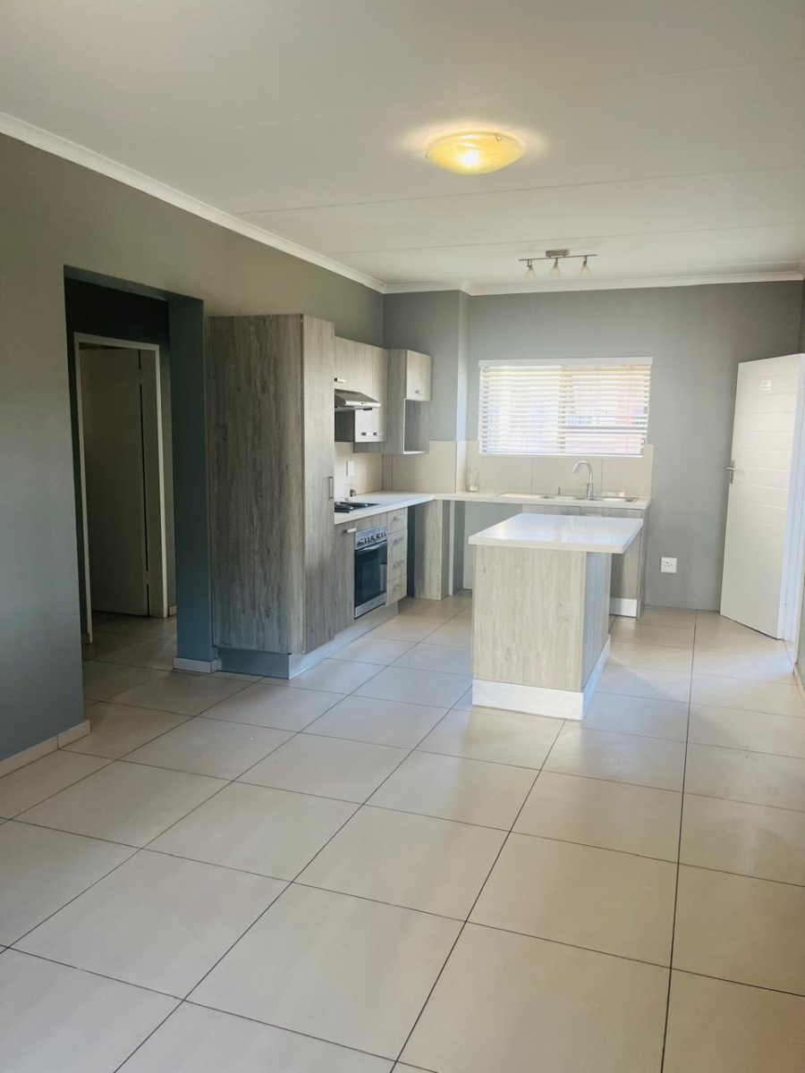 To Let 2 Bedroom Property for Rent in Erand Gardens Gauteng