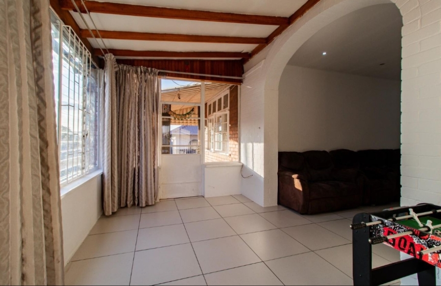 4 Bedroom Property for Sale in Kensington Gauteng