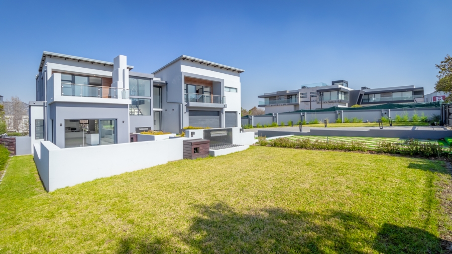 5 Bedroom Property for Sale in Steyn City Gauteng