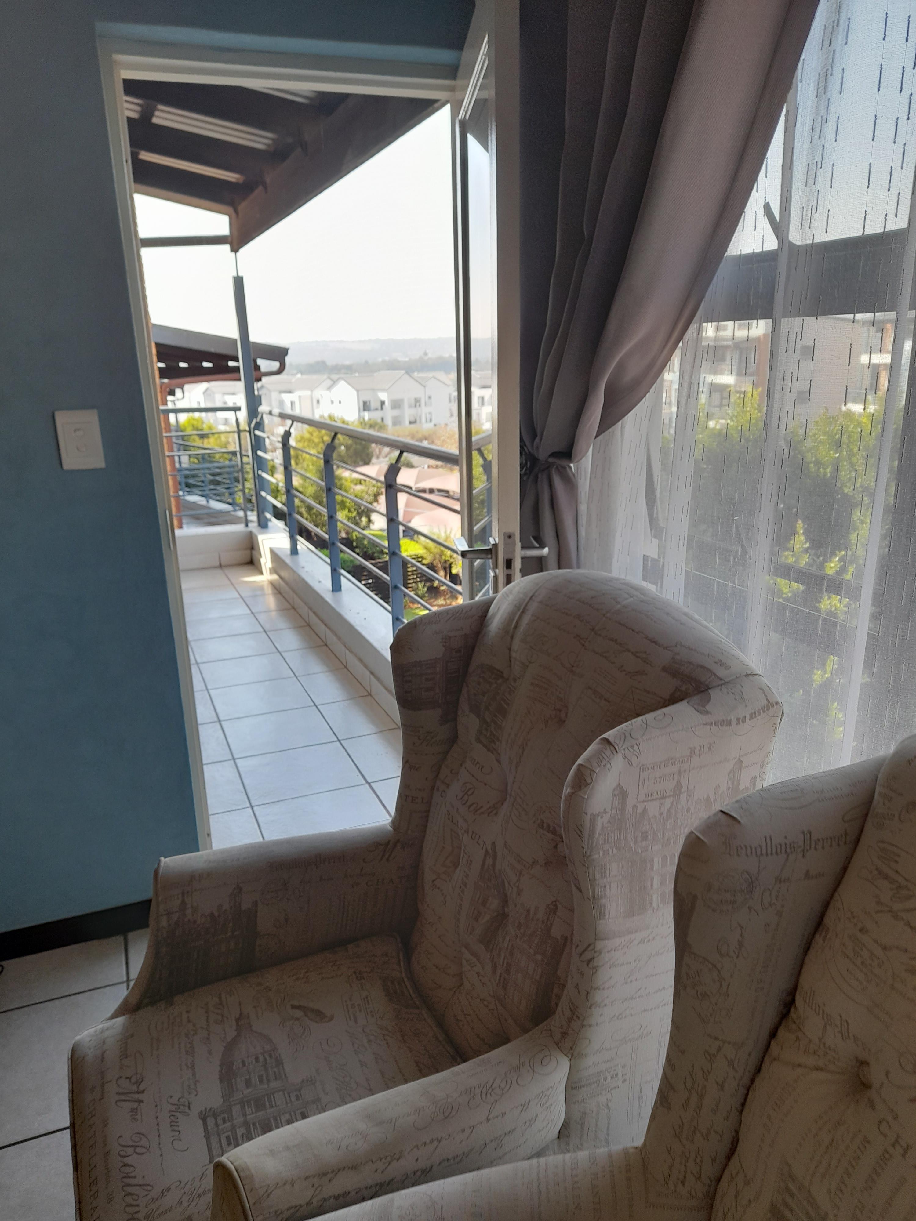 2 Bedroom Property for Sale in Greenstone Park Estate Gauteng