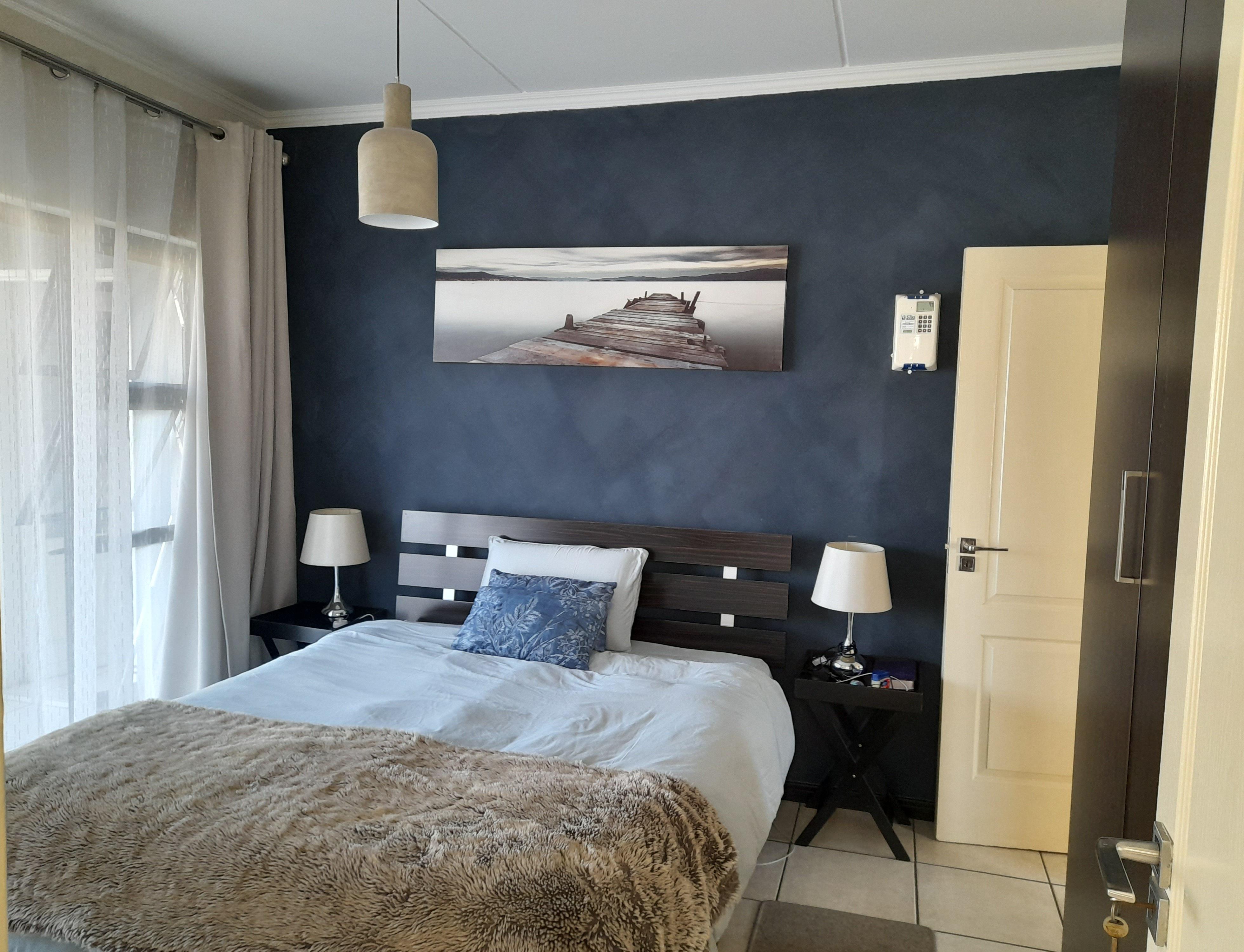 2 Bedroom Property for Sale in Greenstone Park Estate Gauteng