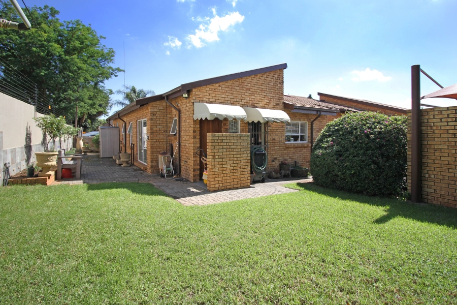 3 Bedroom Property for Sale in Rangeview Gauteng