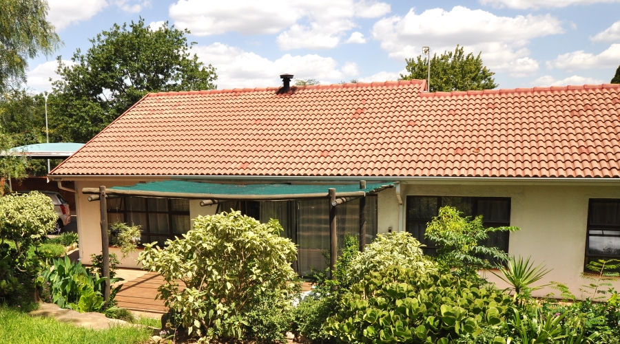 3 Bedroom Property for Sale in Vorna Valley Gauteng