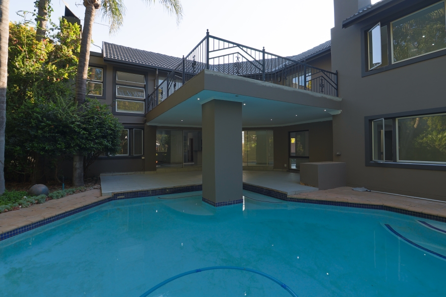 To Let 4 Bedroom Property for Rent in Silver Lakes Golf Estate Gauteng