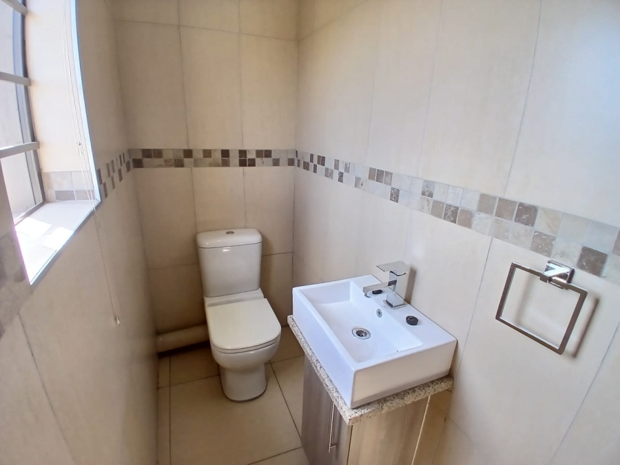 To Let 3 Bedroom Property for Rent in Bergtuin Gauteng