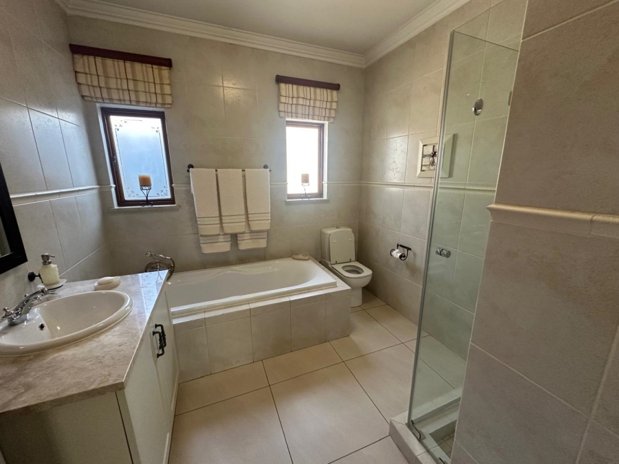 3 Bedroom Property for Sale in Marais Steyn Park Gauteng