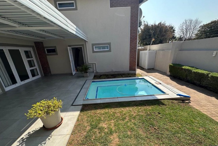 To Let 3 Bedroom Property for Rent in Waterkloof Gauteng