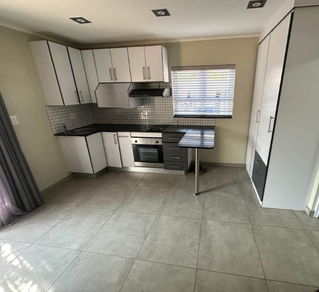 To Let 3 Bedroom Property for Rent in Waterkloof Gauteng