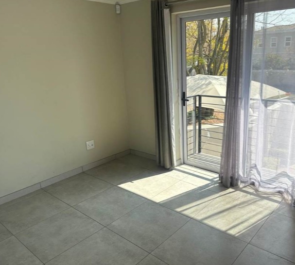 To Let 3 Bedroom Property for Rent in Waterkloof Gauteng