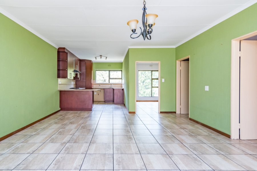 To Let 2 Bedroom Property for Rent in Monument Gauteng