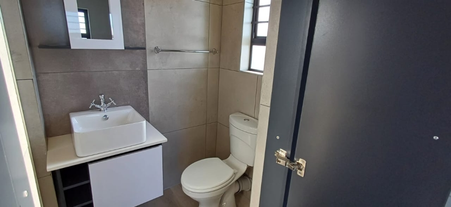 To Let 2 Bedroom Property for Rent in Montana Gauteng