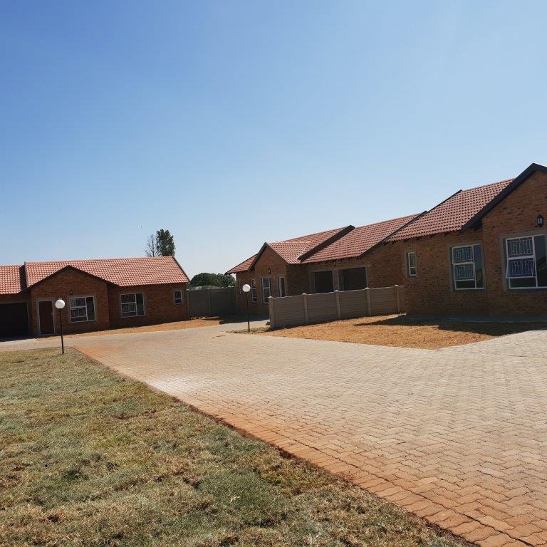 2 Bedroom Property for Sale in Riversdale Gauteng