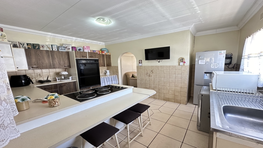 3 Bedroom Property for Sale in Bonaero Park Gauteng