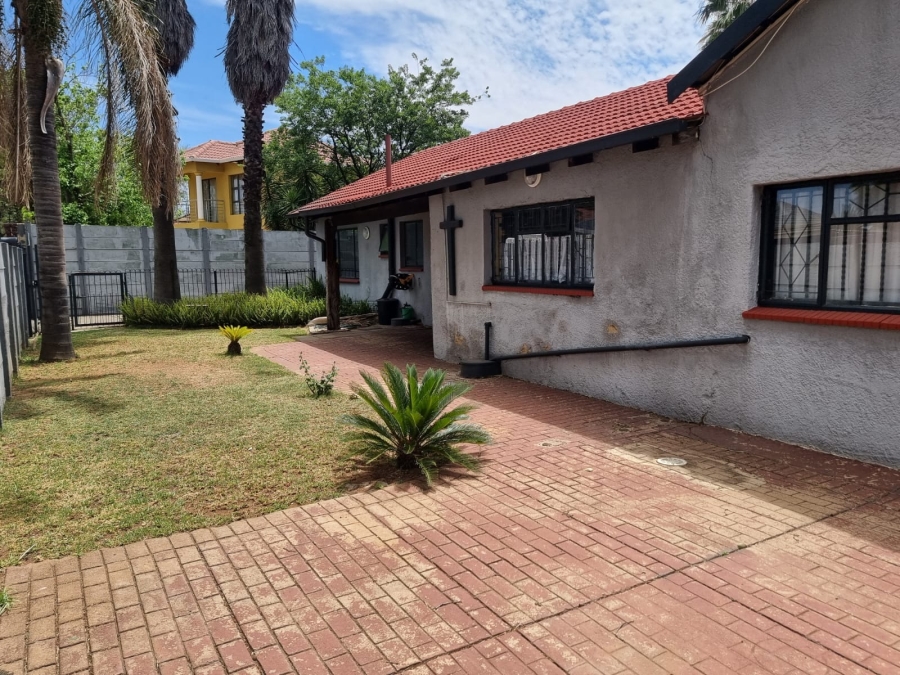 3 Bedroom Property for Sale in Mayberry Park Gauteng