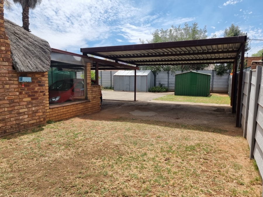 3 Bedroom Property for Sale in Mayberry Park Gauteng