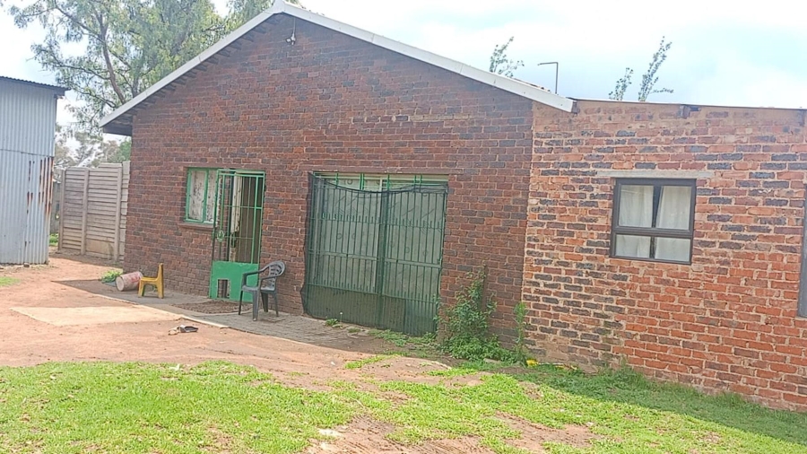 2 Bedroom Property for Sale in Benoni AH Gauteng