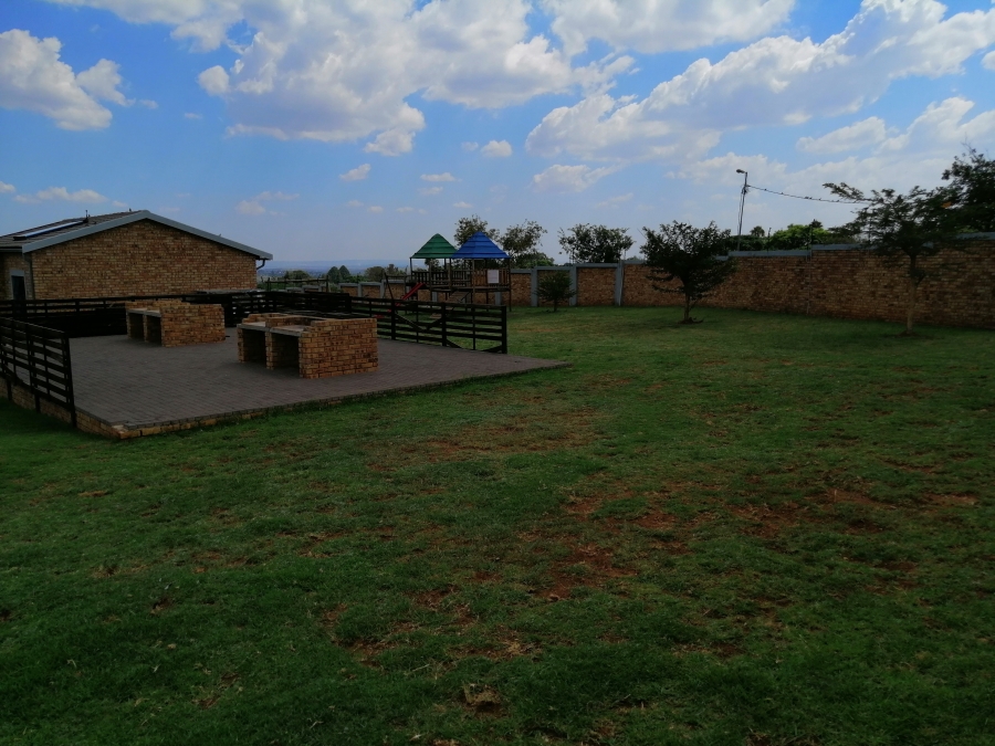 3 Bedroom Property for Sale in Groblerpark Gauteng