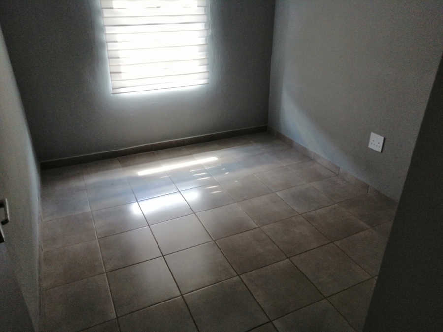 3 Bedroom Property for Sale in Groblerpark Gauteng