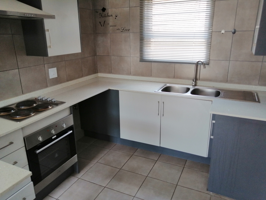 3 Bedroom Property for Sale in Groblerpark Gauteng