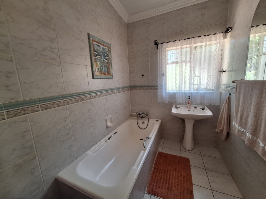 4 Bedroom Property for Sale in Swacina Park A H Gauteng