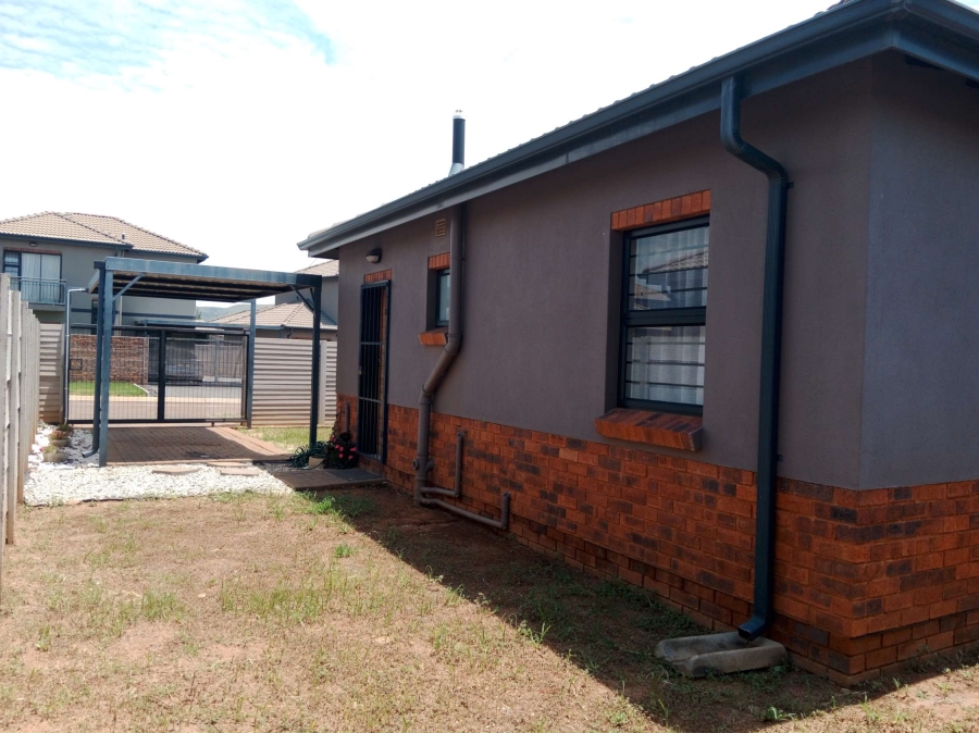 3 Bedroom Property for Sale in Andeon Gauteng