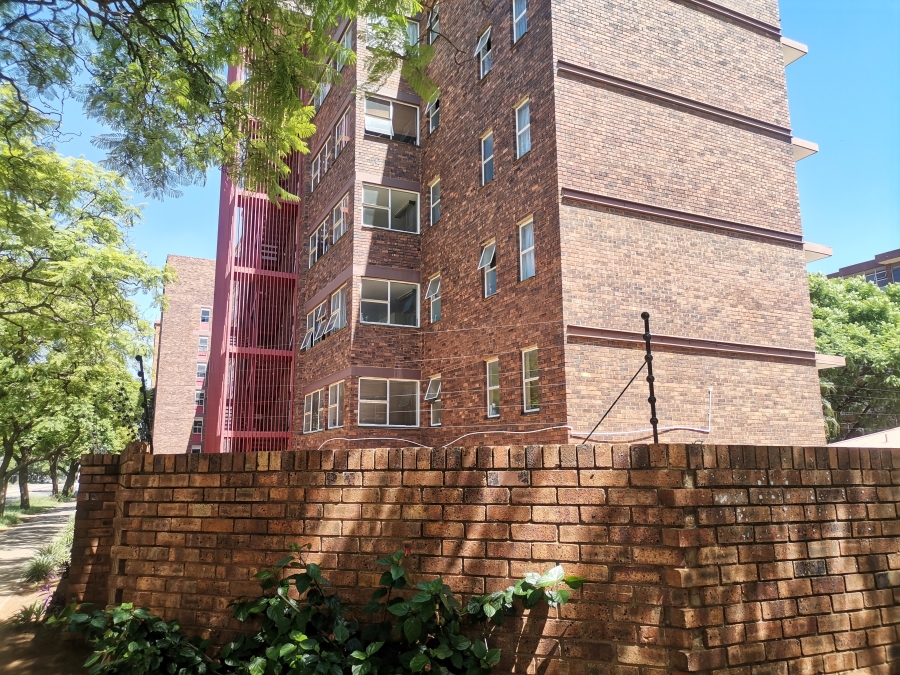 2 Bedroom Property for Sale in Sunnyside Gauteng