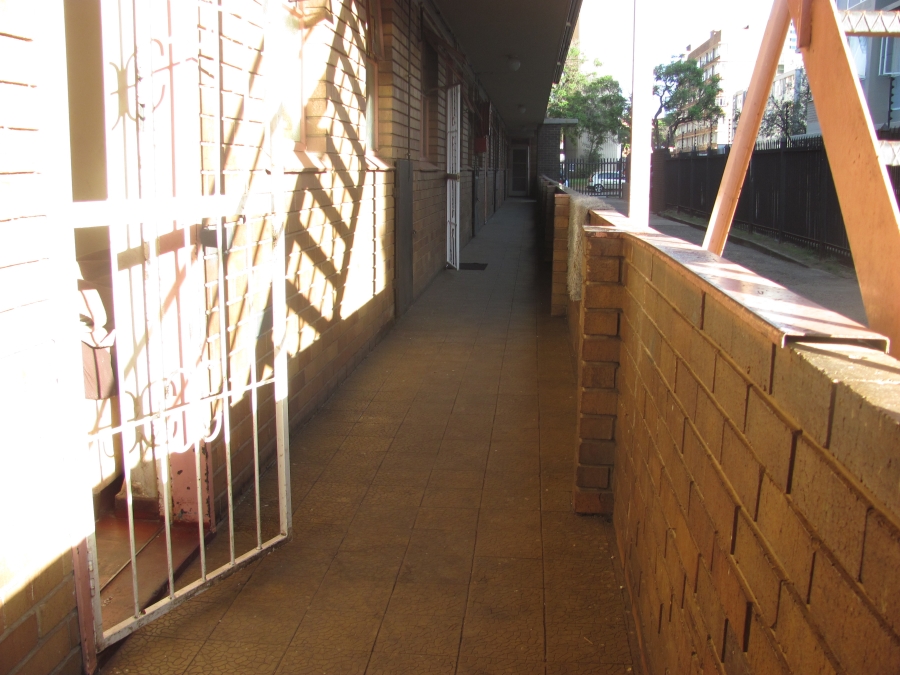 2 Bedroom Property for Sale in Sunnyside Gauteng