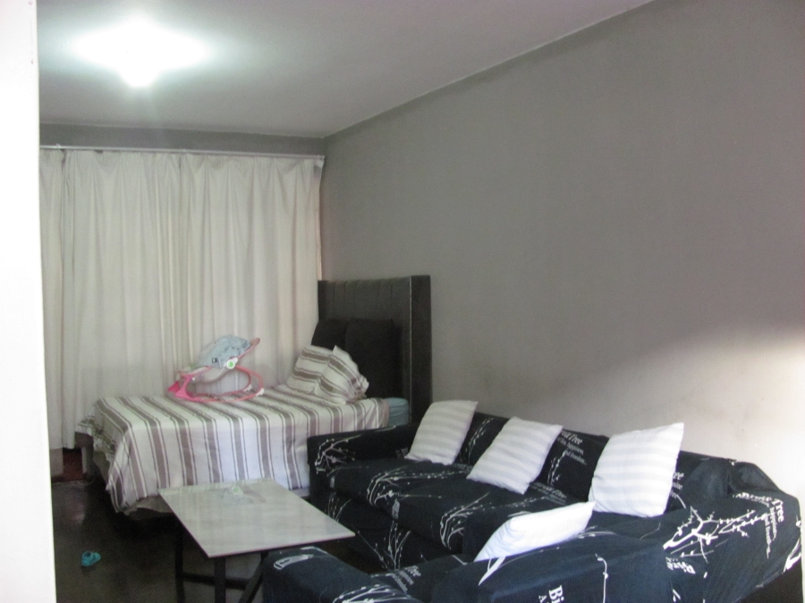 2 Bedroom Property for Sale in Sunnyside Gauteng