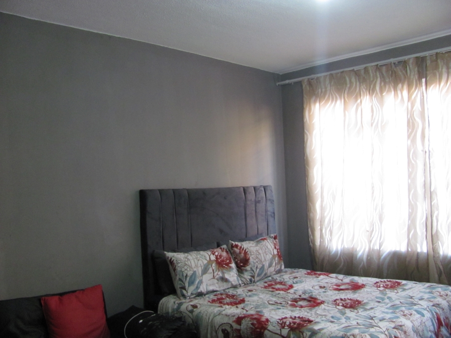 2 Bedroom Property for Sale in Sunnyside Gauteng