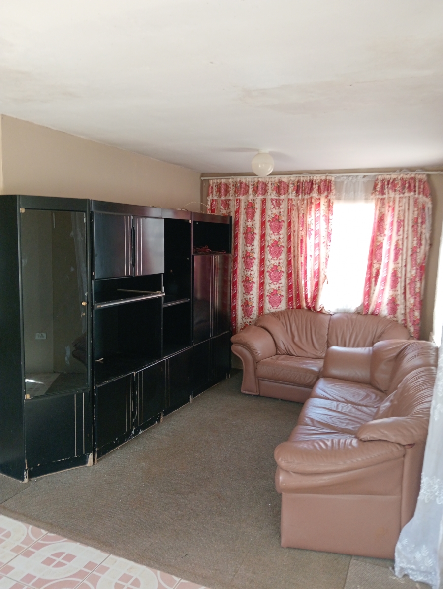 3 Bedroom Property for Sale in Lenasia Ext 13 Gauteng