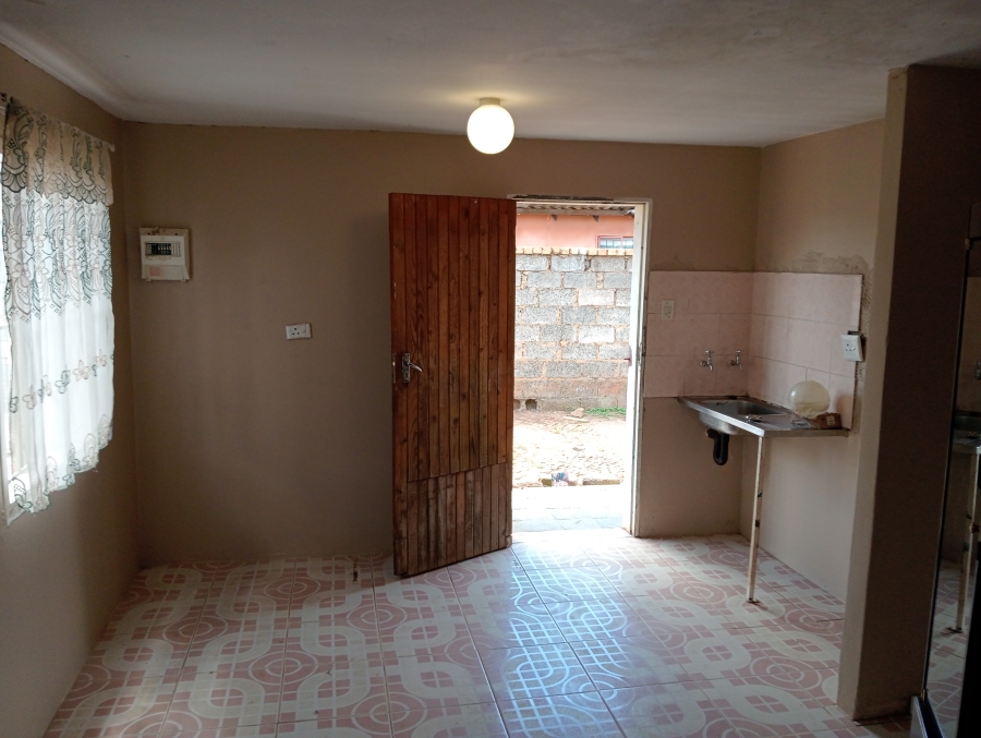 3 Bedroom Property for Sale in Lenasia Ext 13 Gauteng