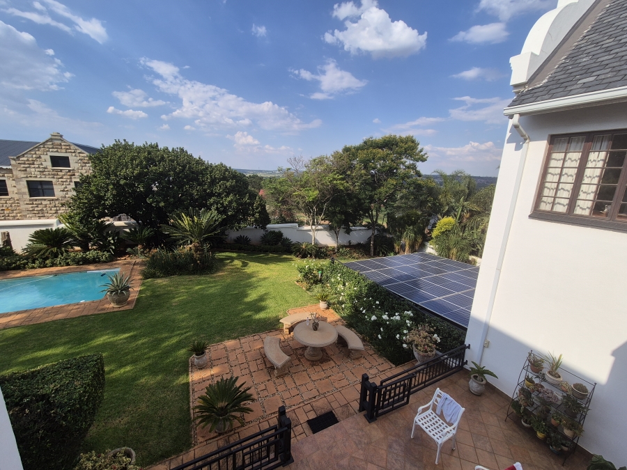 6 Bedroom Property for Sale in Eldoraigne Gauteng