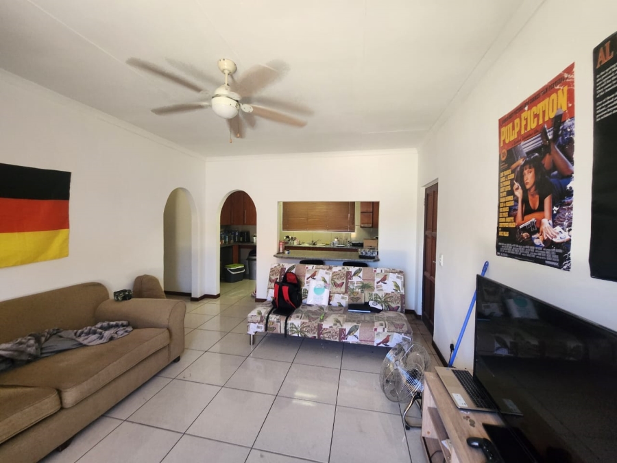 To Let 1 Bedroom Property for Rent in Lambton Gauteng