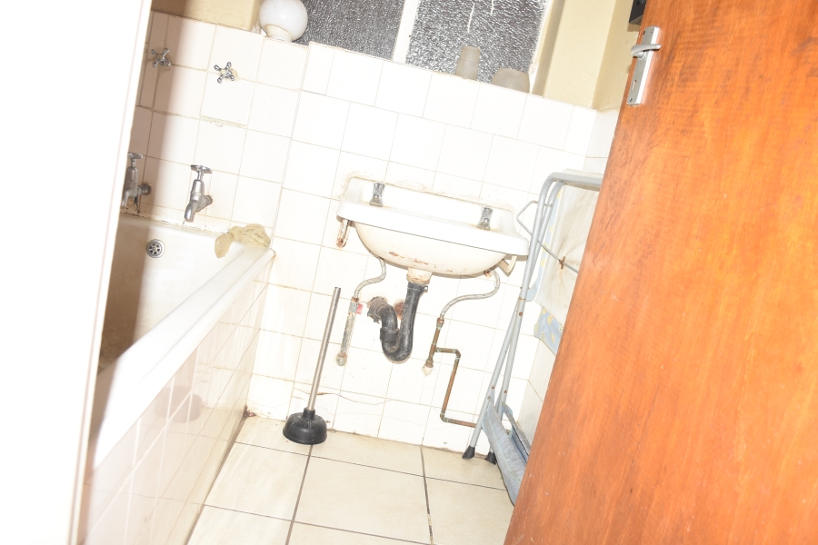 2 Bedroom Property for Sale in Sunnyside Gauteng