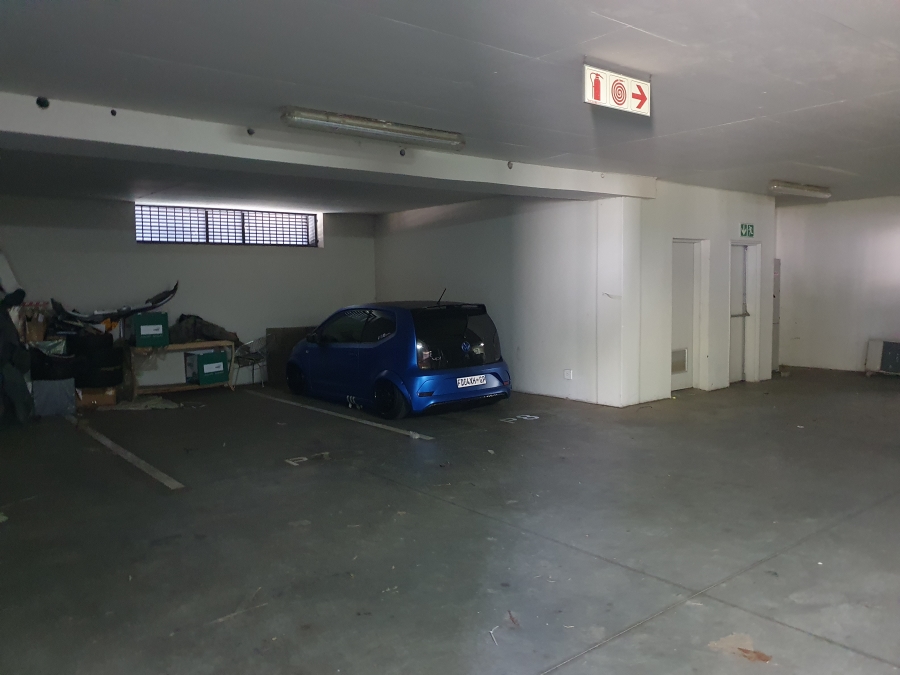 To Let commercial Property for Rent in Halfway House Gauteng