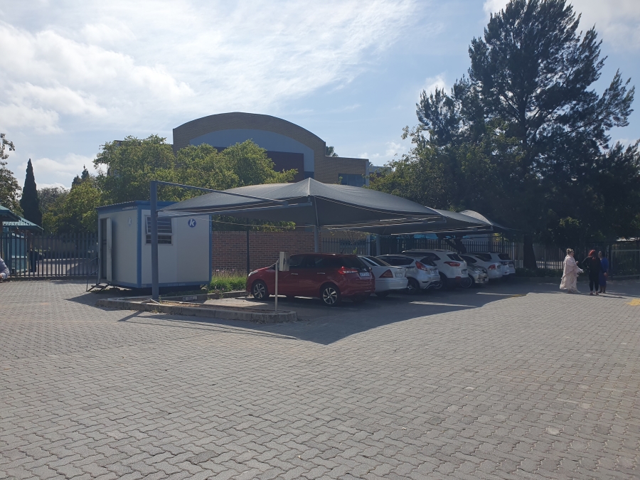 To Let commercial Property for Rent in Halfway House Gauteng