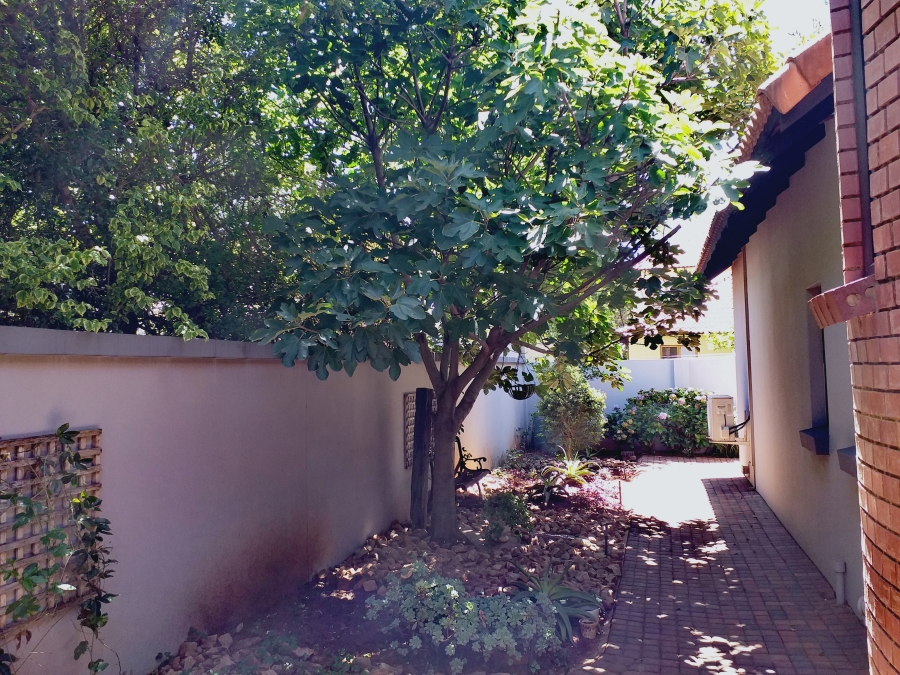 4 Bedroom Property for Sale in Midstream Estate Gauteng