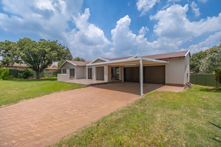 3 Bedroom Property for Sale in Heidelberg Gauteng