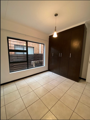 3 Bedroom Property for Sale in Greenstone Gate Gauteng