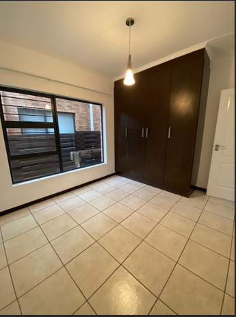 3 Bedroom Property for Sale in Greenstone Gate Gauteng