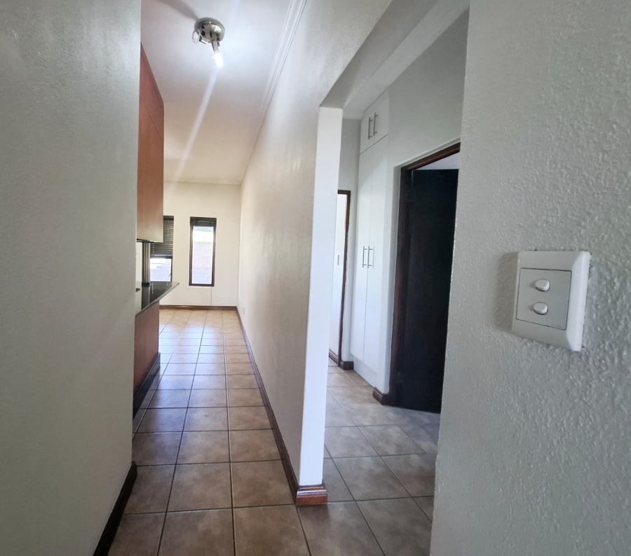 2 Bedroom Property for Sale in Carlswald North Estate Gauteng