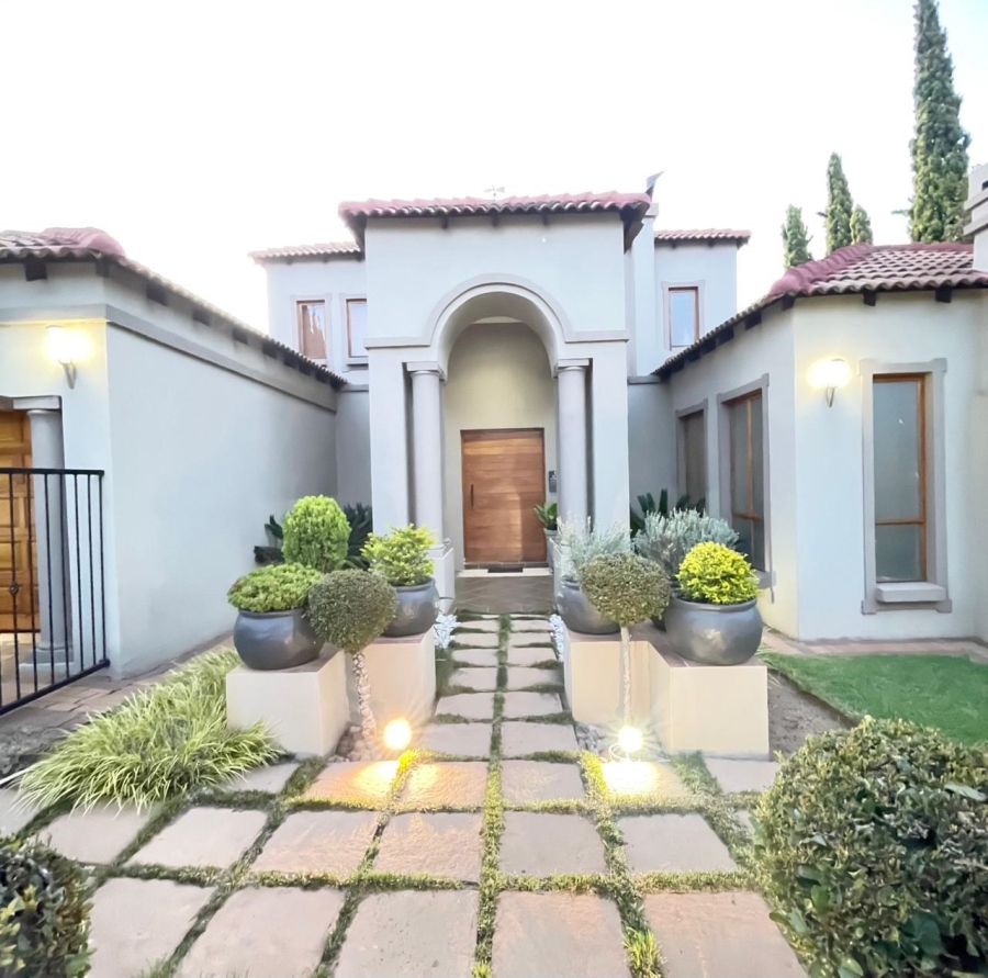 4 Bedroom Property for Sale in Ruimsig A H Gauteng