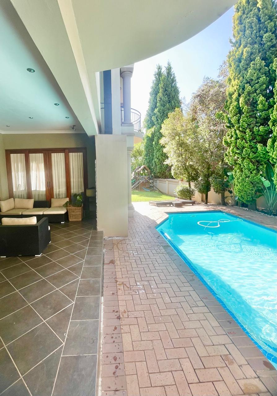 4 Bedroom Property for Sale in Ruimsig A H Gauteng