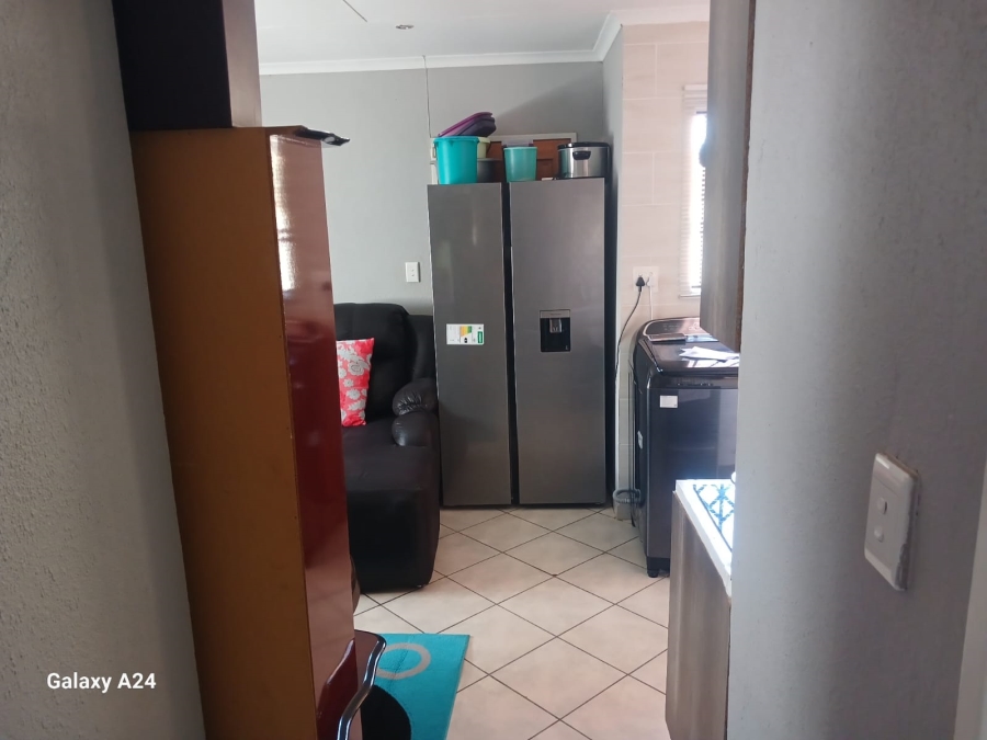 3 Bedroom Property for Sale in Dawn Park Gauteng