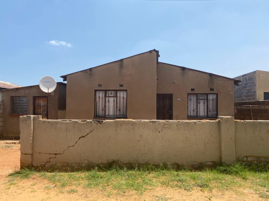 2 Bedroom Property for Sale in Siluma View Gauteng