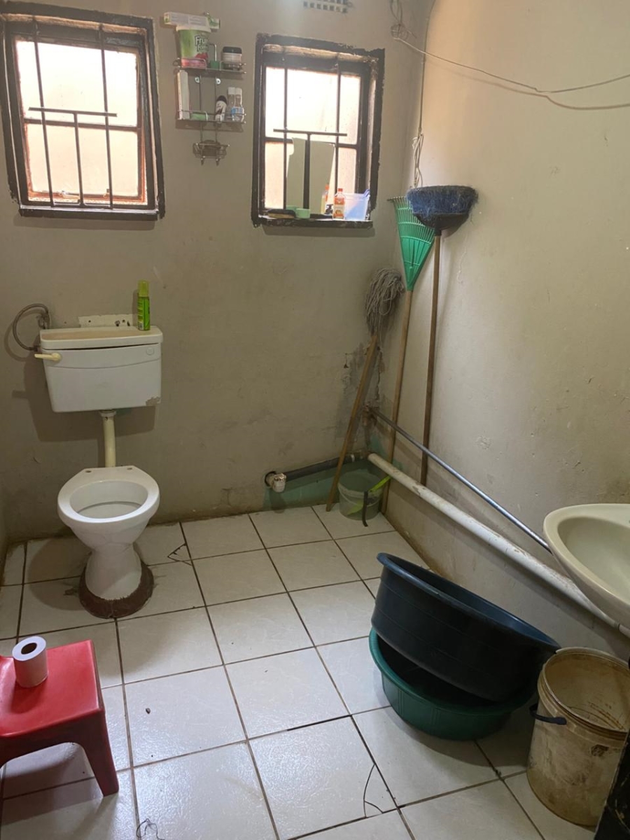 2 Bedroom Property for Sale in Siluma View Gauteng