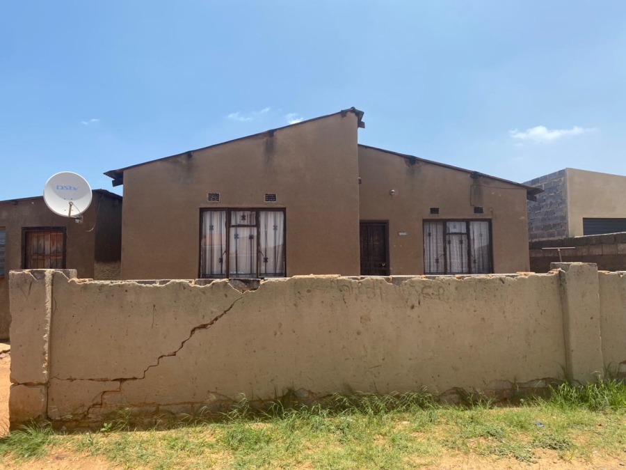 2 Bedroom Property for Sale in Siluma View Gauteng