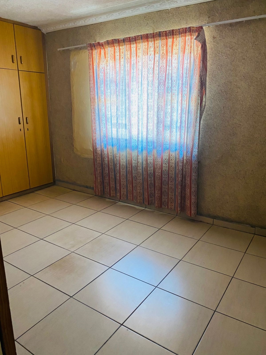 2 Bedroom Property for Sale in Credi Gauteng